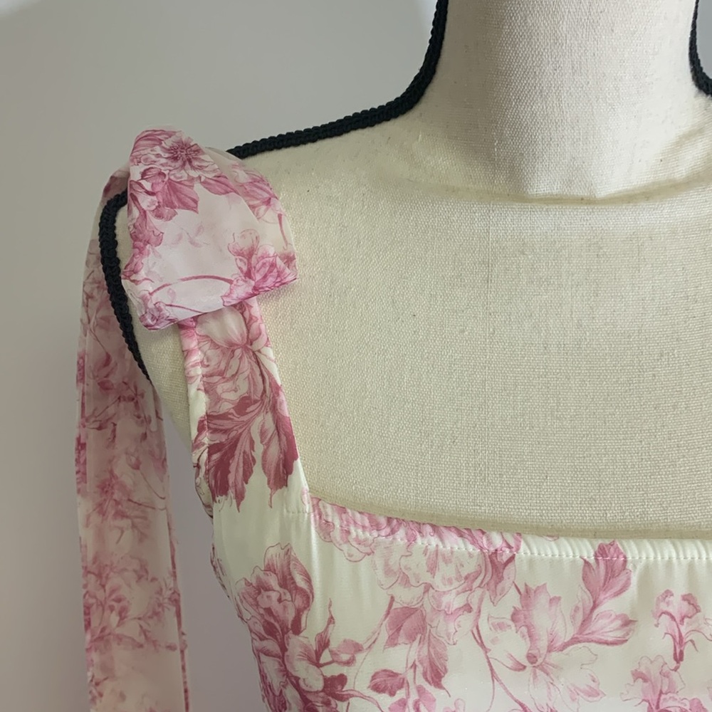 Francesca’s Pink Floral Tie-Shoulder Ruffle Dress – Women’s Small 🌸 - Picture 3 of 7